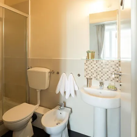 Dante's In Vaticano 2 Bed & Breakfast Rome