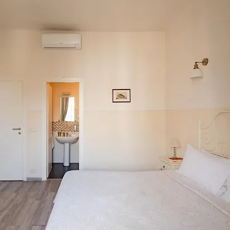 Bed & Breakfast Dante's In Vaticano 2 Rome