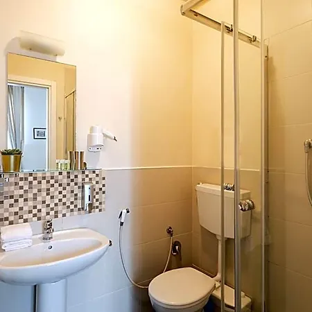 Bed & Breakfast Dante's In Vaticano 2 Rom