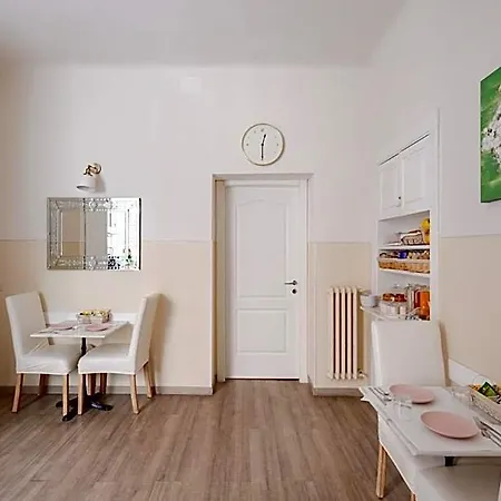 Bed & Breakfast Dante's In Vaticano 2 4*