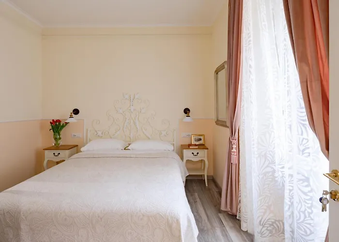 Dante's In Vaticano 2 4*