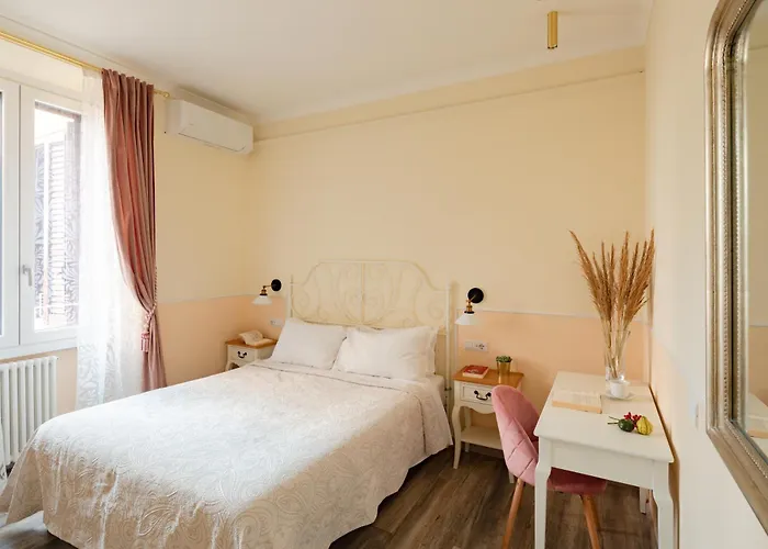 ベッド・アンド・ブレックファスト Dante's In Vaticano 2 ローマ