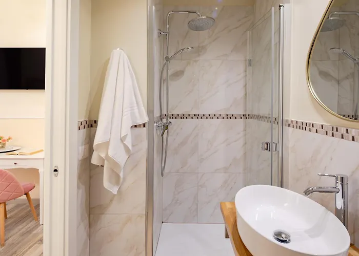 ベッド・アンド・ブレックファスト Dante's In Vaticano 2