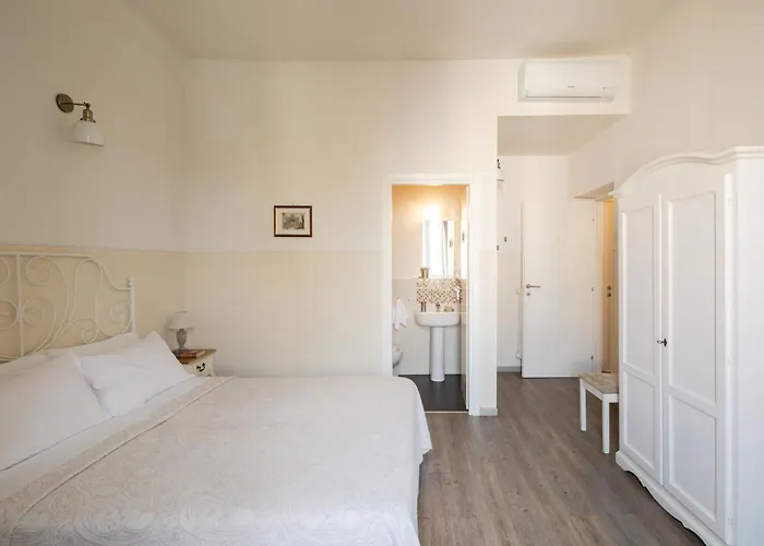 Dante's In Vaticano 2 ベッド・アンド・ブレックファスト 4*